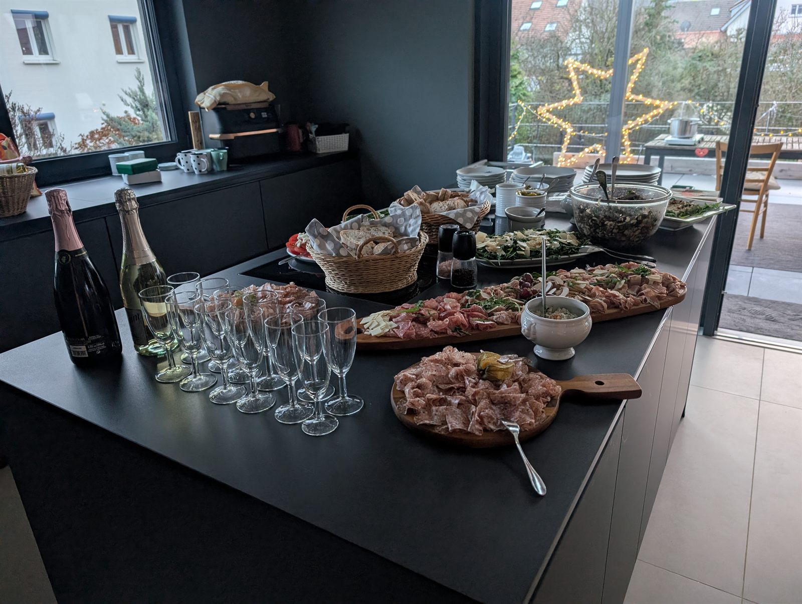 Buffet bei der Weihnachtsfeier 2025 von Hierl & Hinz
